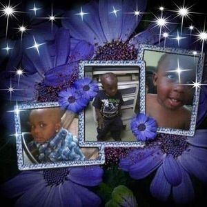 Meet your Posher, Yvette